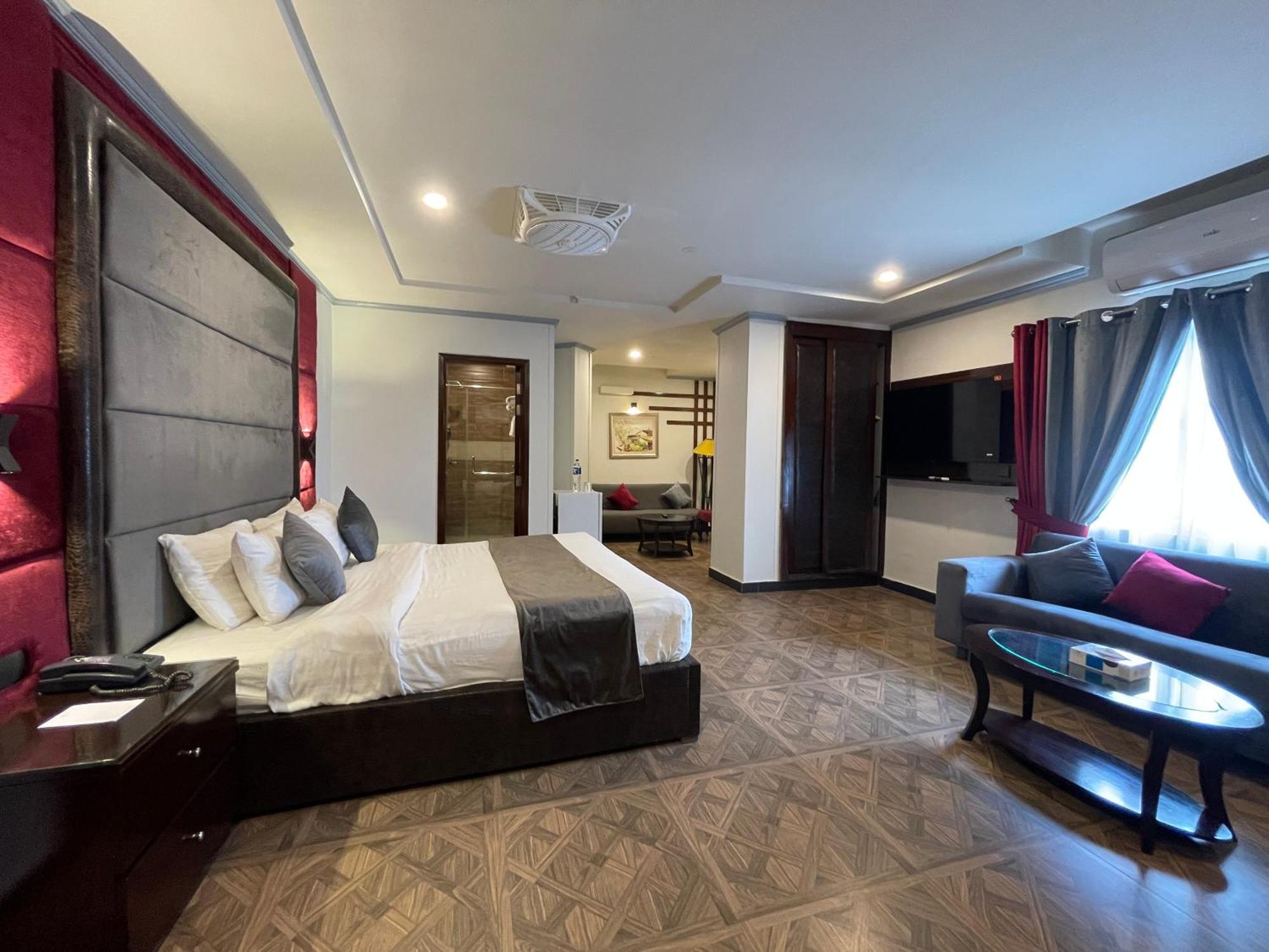 Hotel Oban 拉合尔 外观 照片